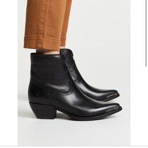 New Frye Shane Tip Short Cowboy Boots